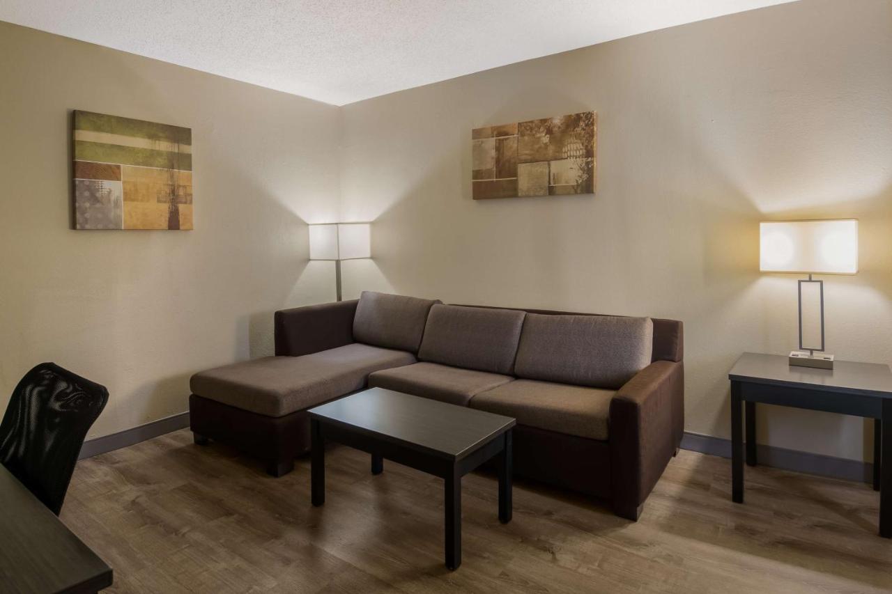 Surestay By Western Hotel