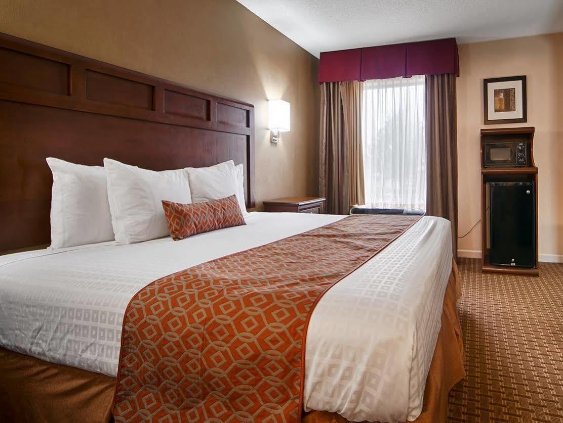 Surestay By Western 3*